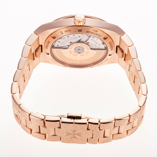 ヴァシュロンコンスタンタン オーバーシーズ 4520V/210R-B967 グリーン 新品 サブカット 2枚目