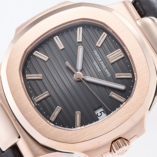 パテックフィリップ ノーチラス 5711R-001 グレー 中古 サブカット 1枚目