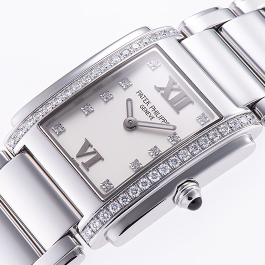パテックフィリップ トゥエンティーフォー 4910/10A-011 シルバー 中古 サブカット 1枚目