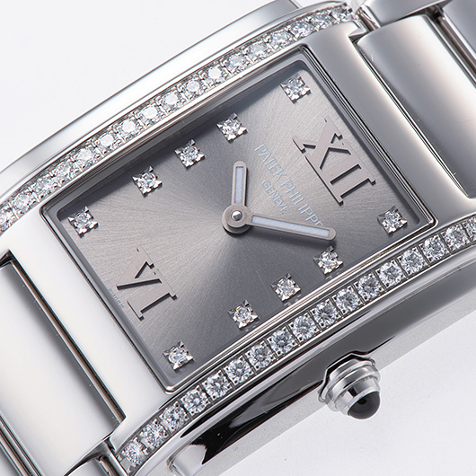 パテックフィリップ トゥエンティーフォー 4910/10A-010 グレー 中古 サブカット 1枚目