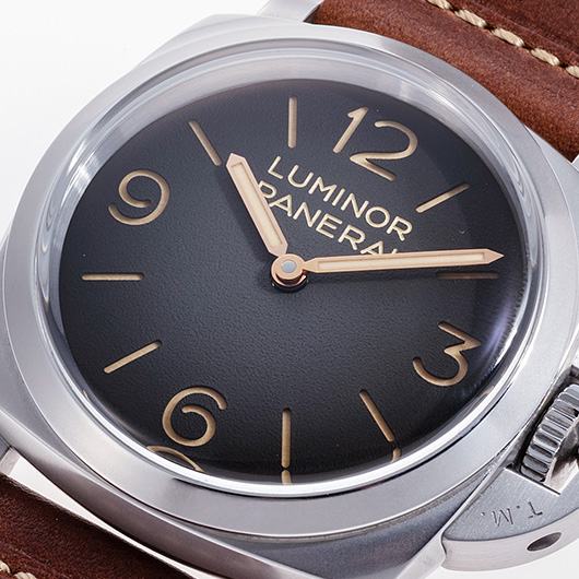 パネライ ルミノール トレ ジョルニ PAM01628 シェイテッドグレー 中古 サブカット 1枚目