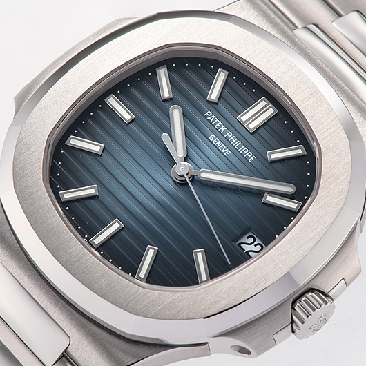 パテックフィリップ ノーチラス 5711/1A-010 ブルー 中古 サブカット 1枚目