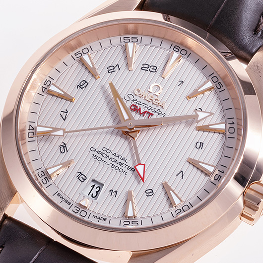 オメガ シーマスターアクアテラGMT 231.53.43.22.02.001 シルバー 新品 サブカット 1枚目