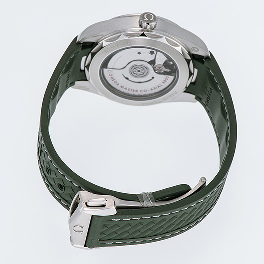 オメガ シーマスター アクアテラ 150m コーアクシャル マスタークロノメーター 220.12.38.20.10.001 グリーン 新品 サブカット 2枚目