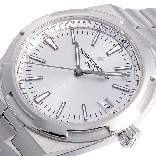 ヴァシュロンコンスタンタン オーバーシーズ 4500V/110A-B126 シルバー 中古 サブカット 1枚目