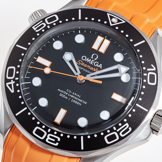 オメガ シーマスター300M コーアクシャル マスタークロノメーター 210.32.42.20.01.006 ブラック 新品 サブカット 1枚目