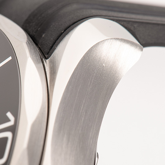 オメガ シーマスター300M コーアクシャル マスタークロノメーター 210.32.42.20.01.001 ブラック 中古 サブカット 3枚目