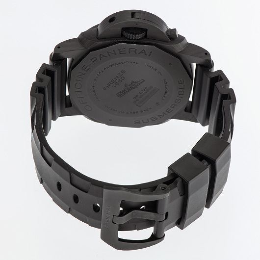 パネライ サブマーシブル カーボテック PAM01616 ブラック 中古 サブカット 2枚目