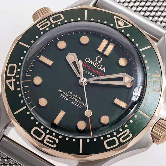 オメガ シーマスター ダイバー 300M コーアクシャル マスタークロノメーター 210.90.42.20.10.001 グリーン 新品 サブカット 1枚目