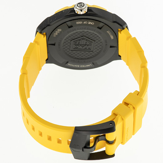 タグ・ホイヤー フォーミュラ1 ソーラー グラフ WBY1117.FT8087 ブラック/イエロー 新品 サブカット 2枚目