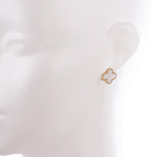 ヴァンクリーフ＆アーペル ヴィンテージ アルハンブラ ピアス --- イエローゴールド/ホワイト 中古 サブカット 1枚目