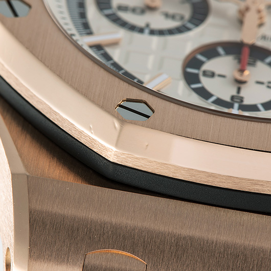 オーデマ・ピゲ ロイヤルオーク オフショア クロノグラフ サマーエディション2017 26408OR.OO.A010CA.01 ホワイト 中古 サブカット 4枚目