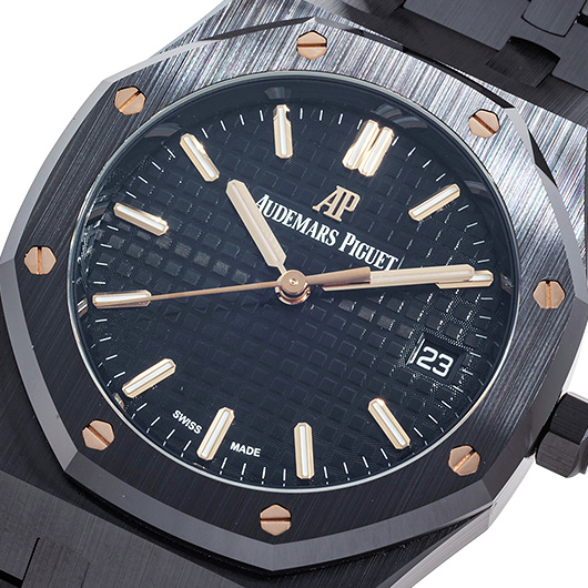 オーデマ・ピゲ ロイヤルオーク 77350CE.OO.1266CE.01 ブラック 未使用品 サブカット 1枚目