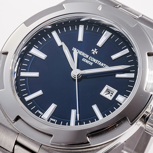 ヴァシュロンコンスタンタン オーバーシーズ 4600V/200A-B980 ブルー 未使用品 サブカット 1枚目