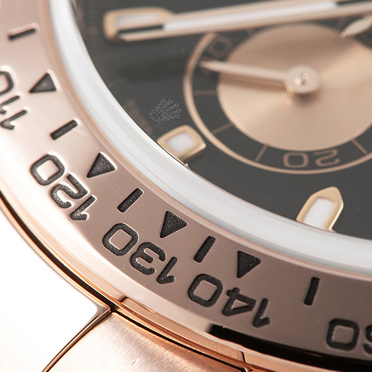 ロレックス デイトナ 116505 ブラック/ピンク 中古 サブカット 4枚目