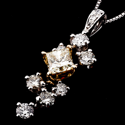 ノーブランド ダイヤモンド ネックレス 13100407 プラチナ/イエローゴールド 新品 サブカット 5枚目