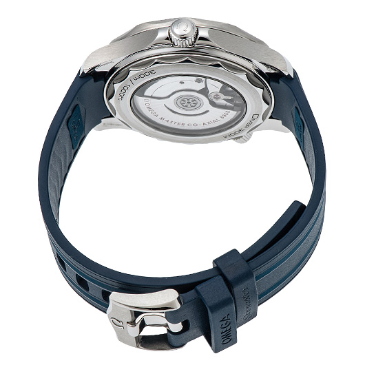 オメガ シーマスター300M コーアクシャル マスタークロノメーター 210.32.42.20.03.001 ブルー 新品 サブカット 2枚目