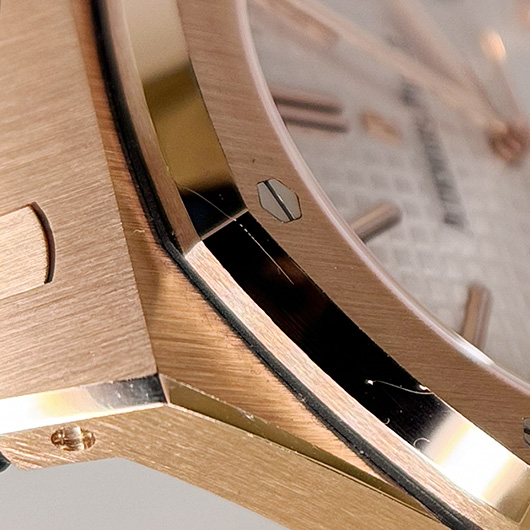 オーデマ・ピゲ ロイヤルオーク 15400OR.OO.D088CR.01 シルバー 中古 サブカット 4枚目