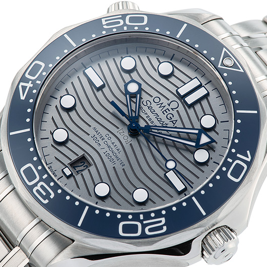 オメガ シーマスター ダイバー 300M コーアクシャル マスタークロノメーター 210.30.42.20.06.001 グレー 中古 サブカット 1枚目