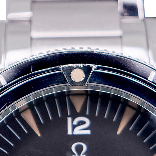 オメガ オメガ1957 トリロジー シーマスター300 コーアクシャル マスタークロノメーター 234.10.39.20.01.001 ブラック 中古 サブカット 5枚目