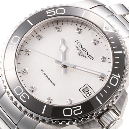 ロンジン ハイドロ コンクエスト L3.370.4.87.6 ホワイト 新品 サブカット 1枚目