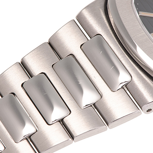 パテックフィリップ ノーチラス 3800/1A-010 ブルー 中古 サブカット 4枚目