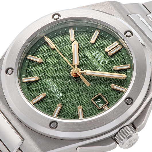 IWC インヂュニア オートマティック 40 IW328908 グリーン 中古 サブカット 1枚目