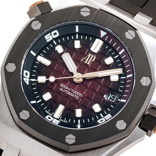 オーデマ・ピゲ ロイヤルオーク オフショア ダイバー 15720CN.OO.A002CA.02 スモークディープレッド 中古 サブカット 1枚目