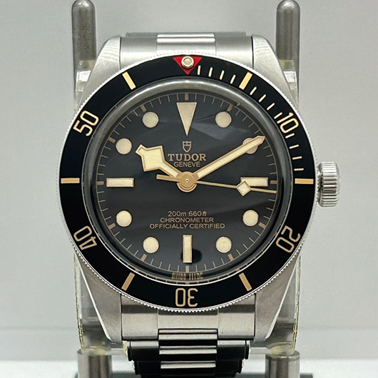 TUDOR チューダー チュードル 現行品 箱 ボックス 冊子付き 美品 Yahoo!オークション -「チューダー箱」(アクセサリー、時計) の