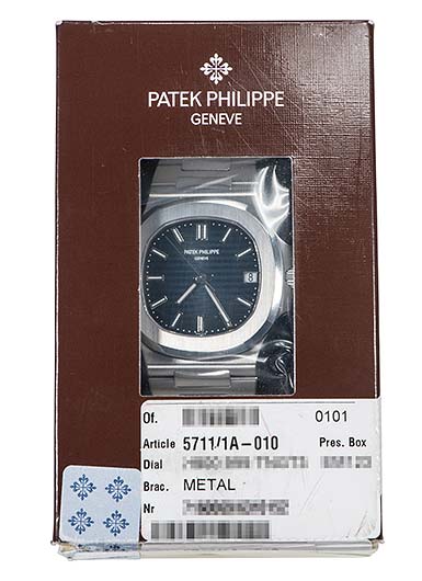 パテックフィリップ ノーチラス 5711/1A-010 ブルー 新品