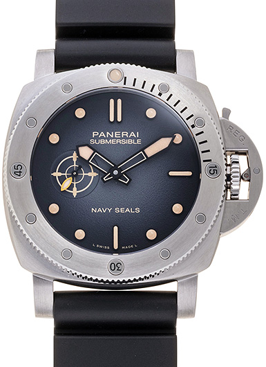 パネライ サブマーシブル クアランタ クアトロ ネイビーシールズ PAM01518 ブラックシェード 中古