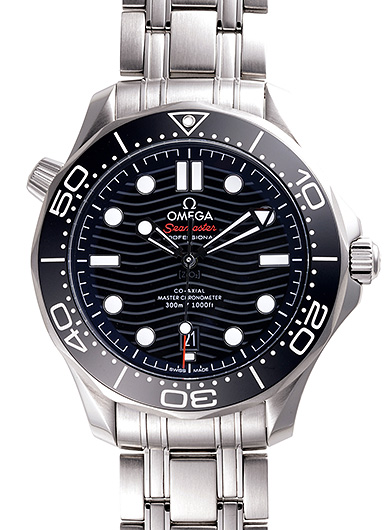 オメガ シーマスター ダイバー 300M コーアクシャル マスタークロノメーター 210.30.42.20.01.001 ブラック 中古