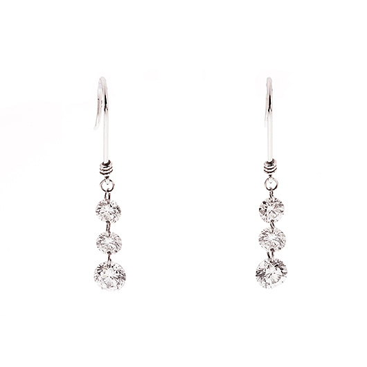 ノーブランド ダイヤモンド ピアス 13100673 プラチナ 新品